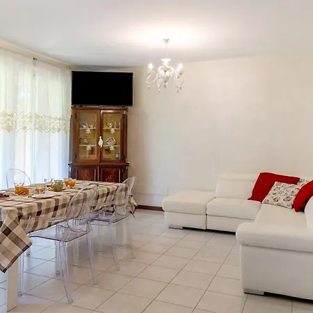 Betty's House *