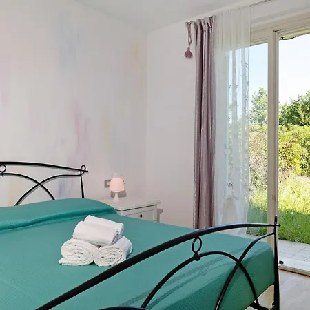 Betty's House Cavalcaselle