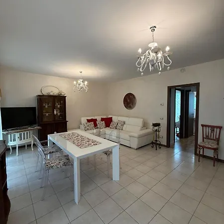 Betty's House